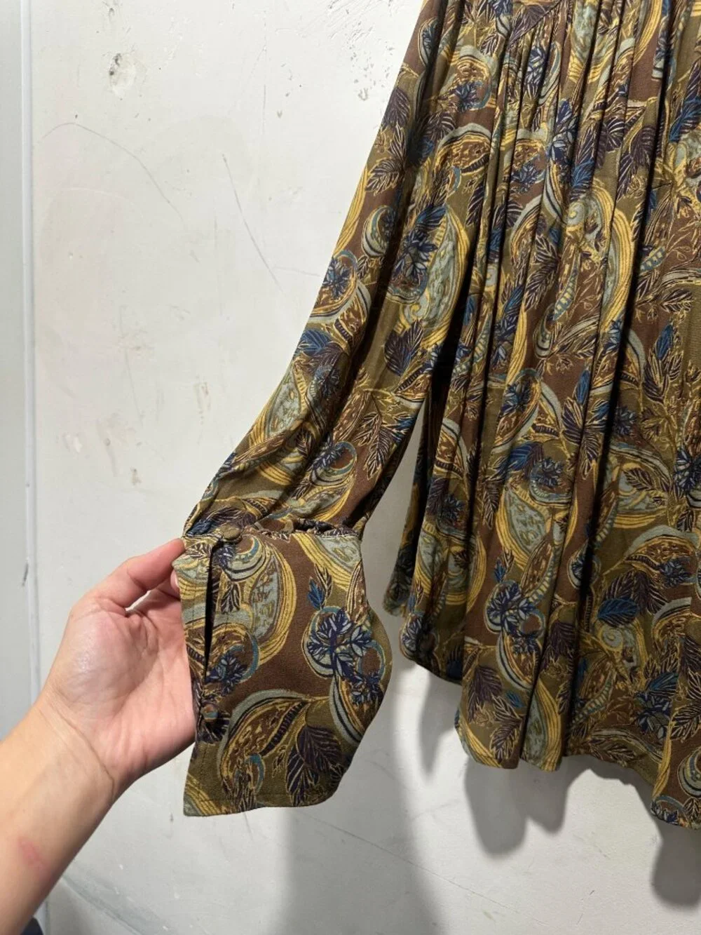 Free People Paisley Pleated Top Women Small Green Collared Tie Long Sleeve Flowy - Picture 16 of 16
